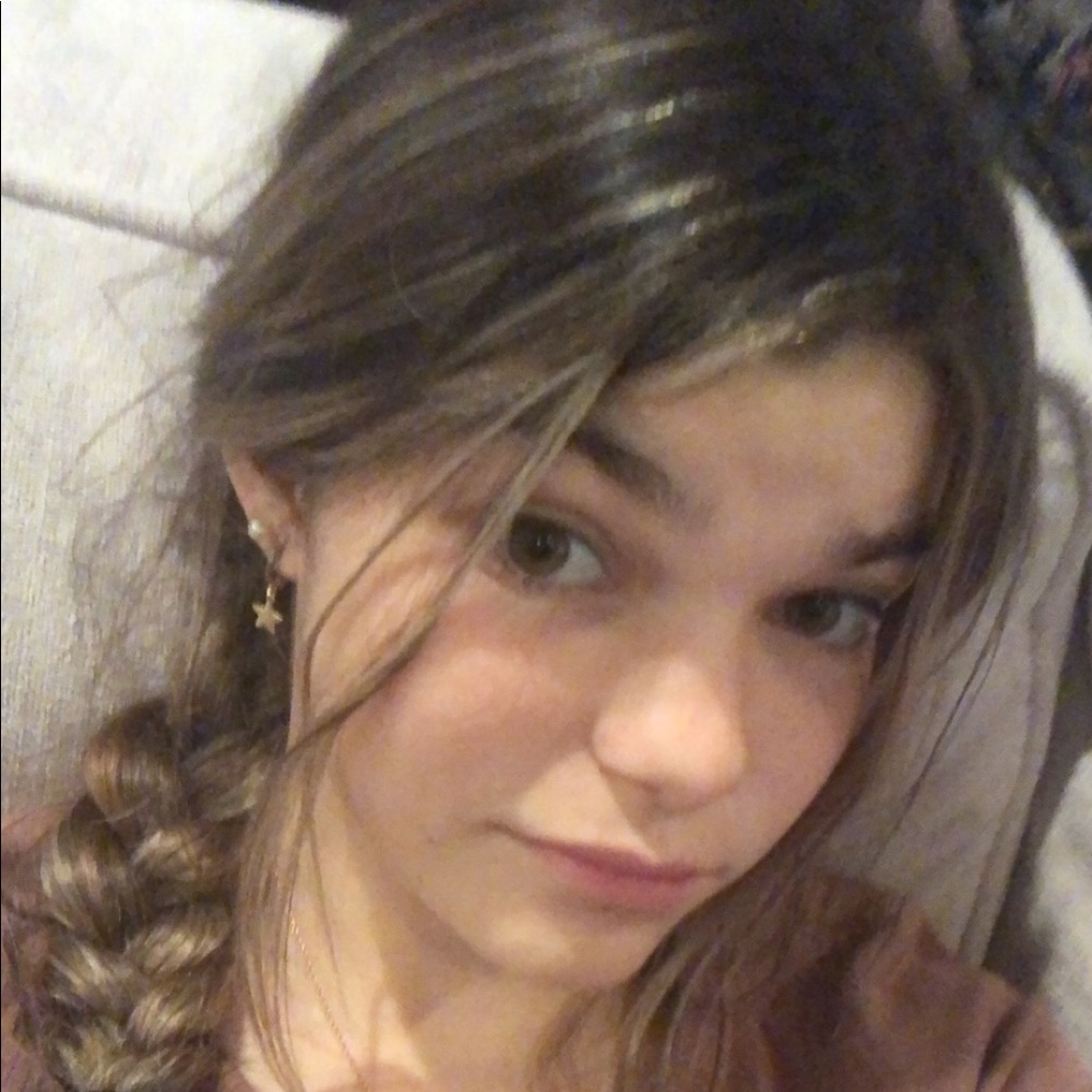 Meet your Posher, Vera